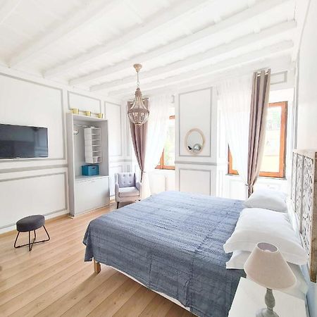 Via Vittoria Quattro Apartment Rome Exterior photo