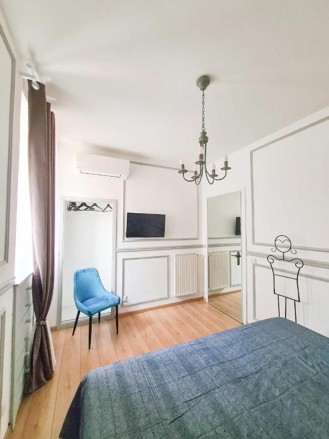 Via Vittoria Quattro Apartment Rome Exterior photo